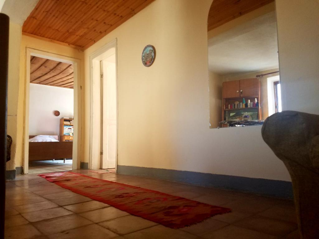 Lori's Traditional House Gjirokastër